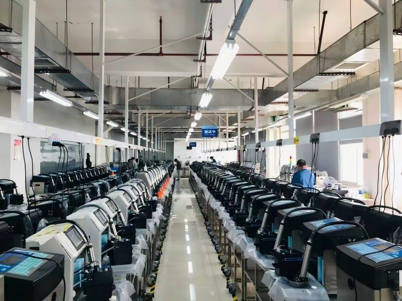 Shaanxi Donghui Marking Equipment Co., Ltd linea di produzione del fabbricante